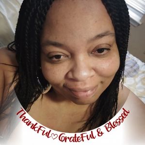 Meet your Posher, Anisa